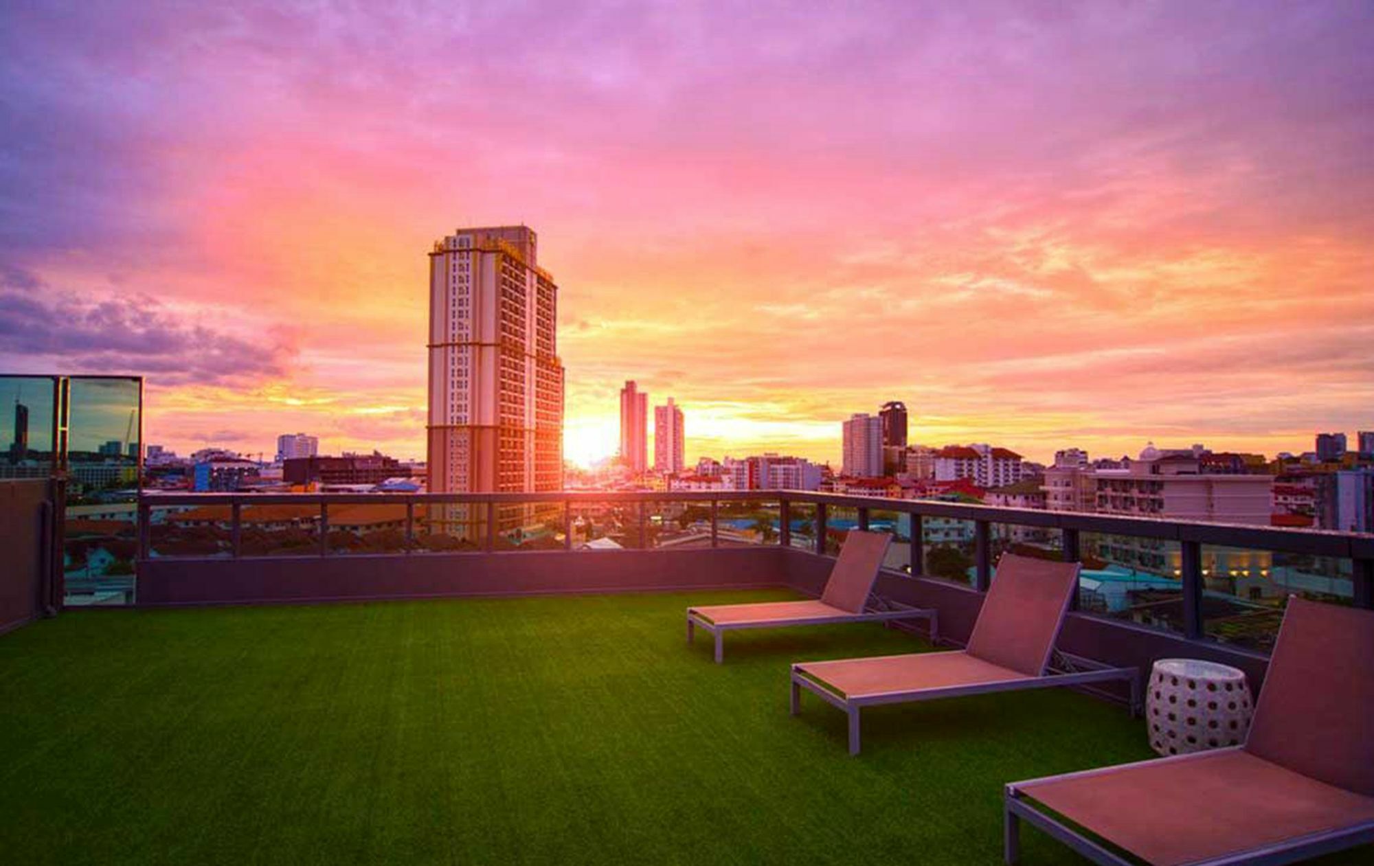 Apartament Urban Attitude Pattaya Zewnętrze zdjęcie